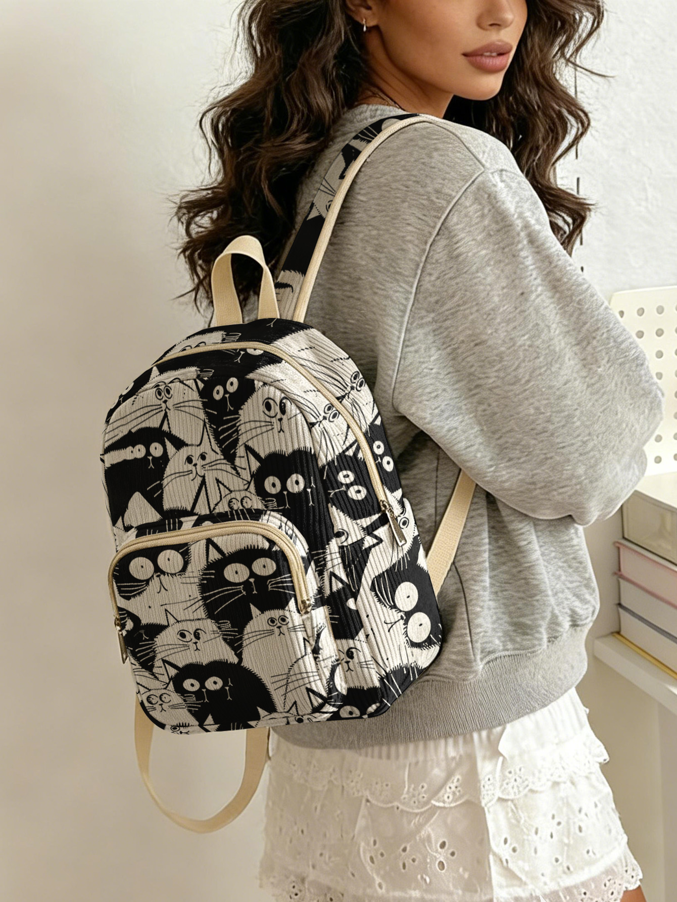 Black & White Cartoon Cats All – Luxury Bags White Bewertung und Preis