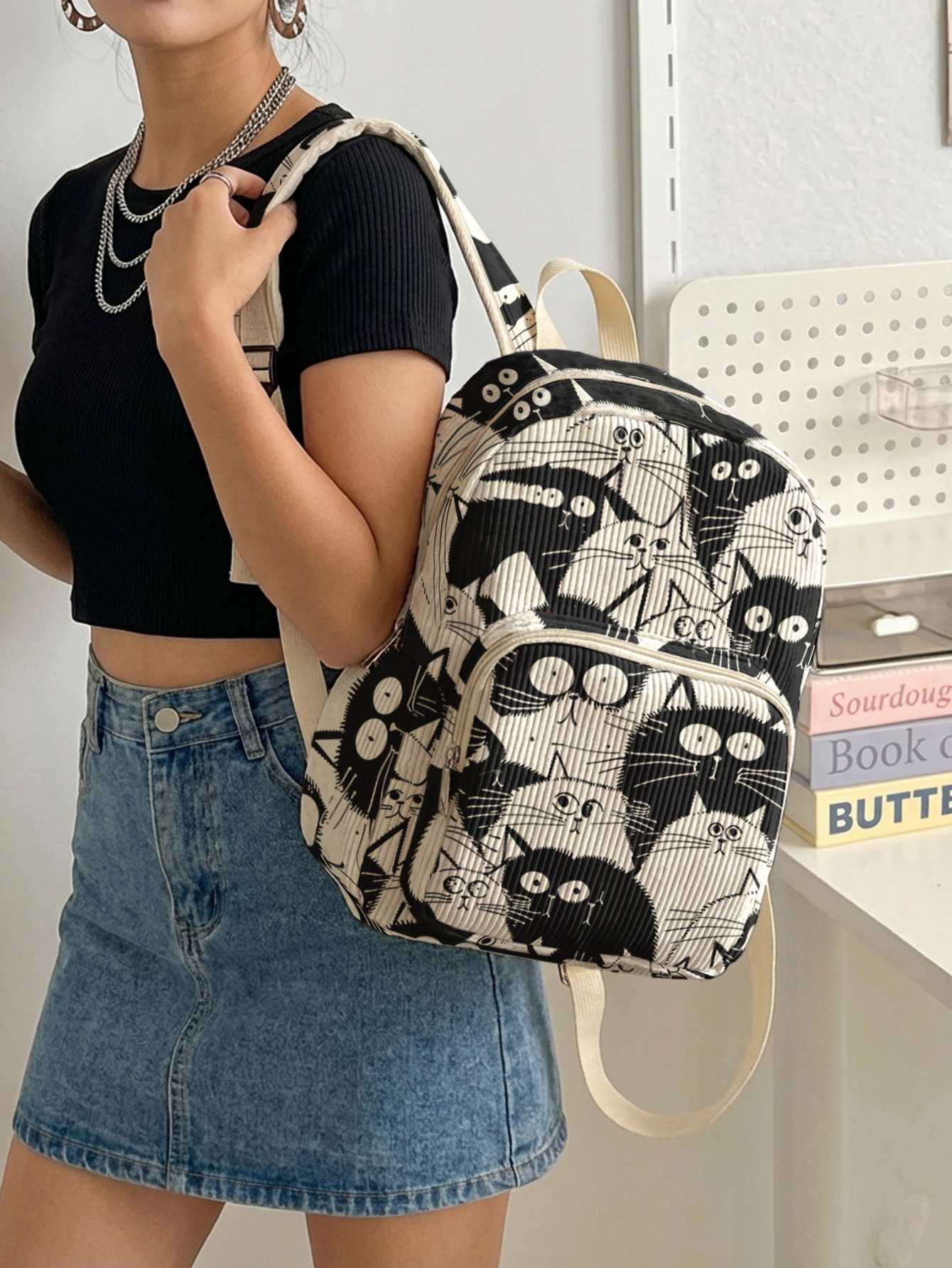 Black & White Cartoon Cats All – Luxury Bags White Bewertung und Preis