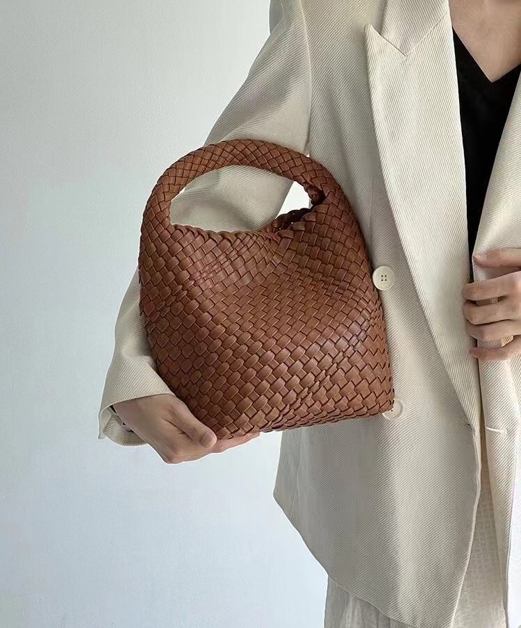 Designer luxury bag Woven tote – Luxury Bags Price Bewertung und Preis