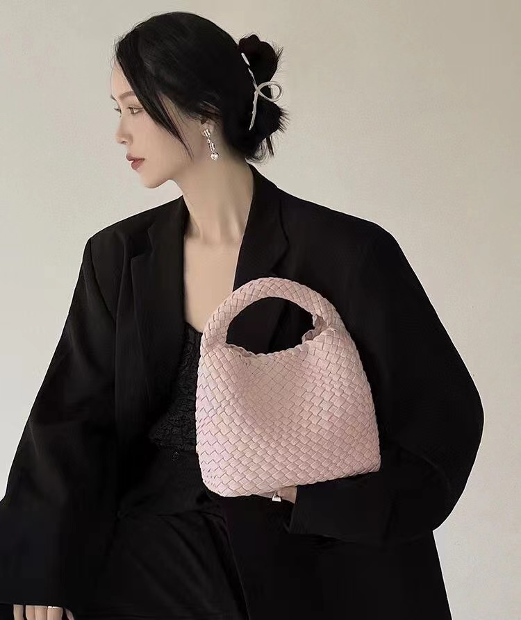 Designer luxury bag Woven tote – Luxury Bags Price Bewertung und Preis