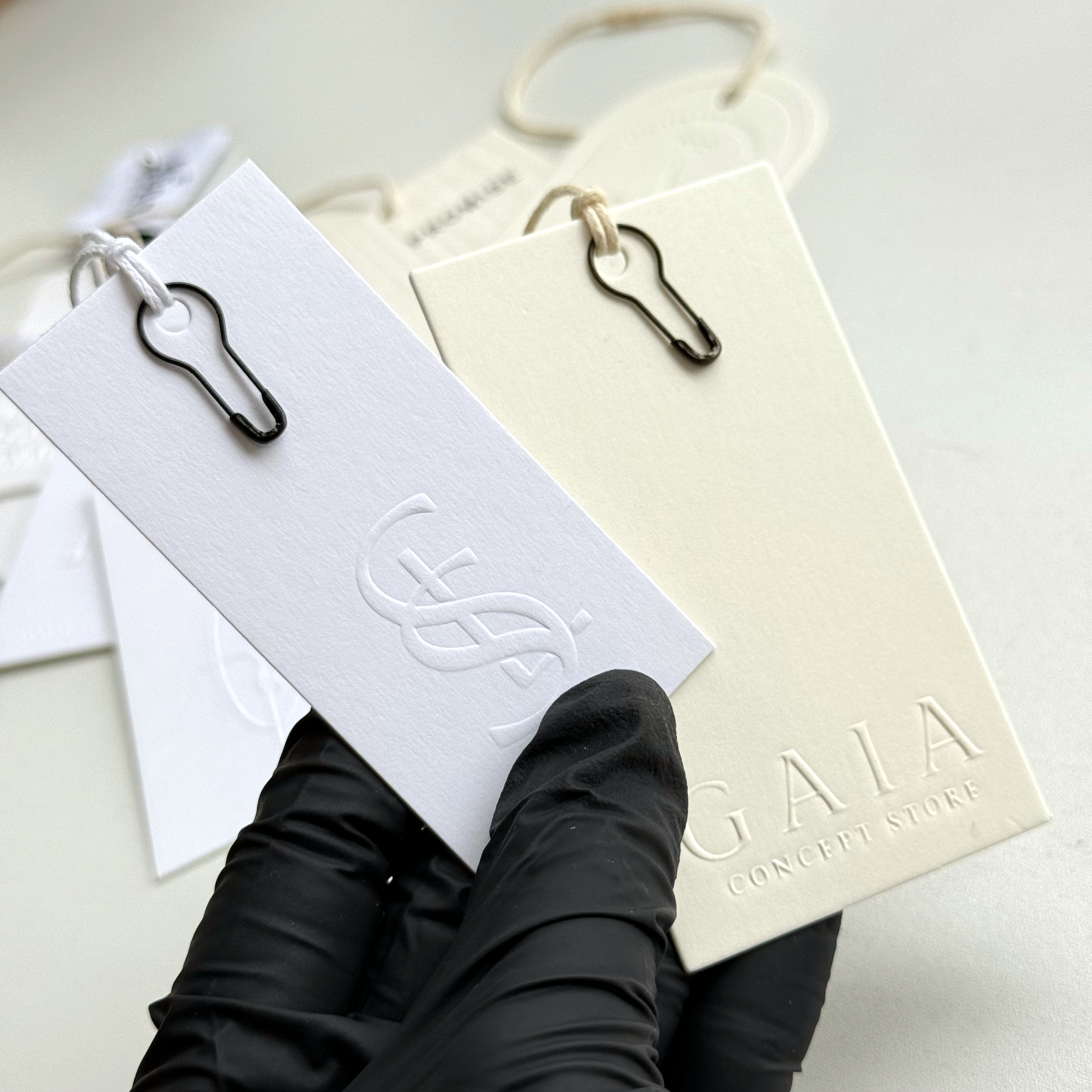 High End Embossed Logo Hang Ta – Luxury Bags Price Bewertung und Preis