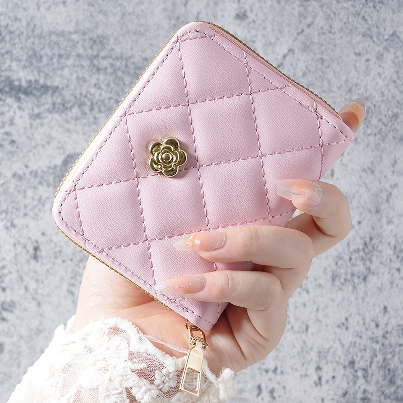 New Europe and the United Stat – Luxury Bags Europe Bewertung und Preis