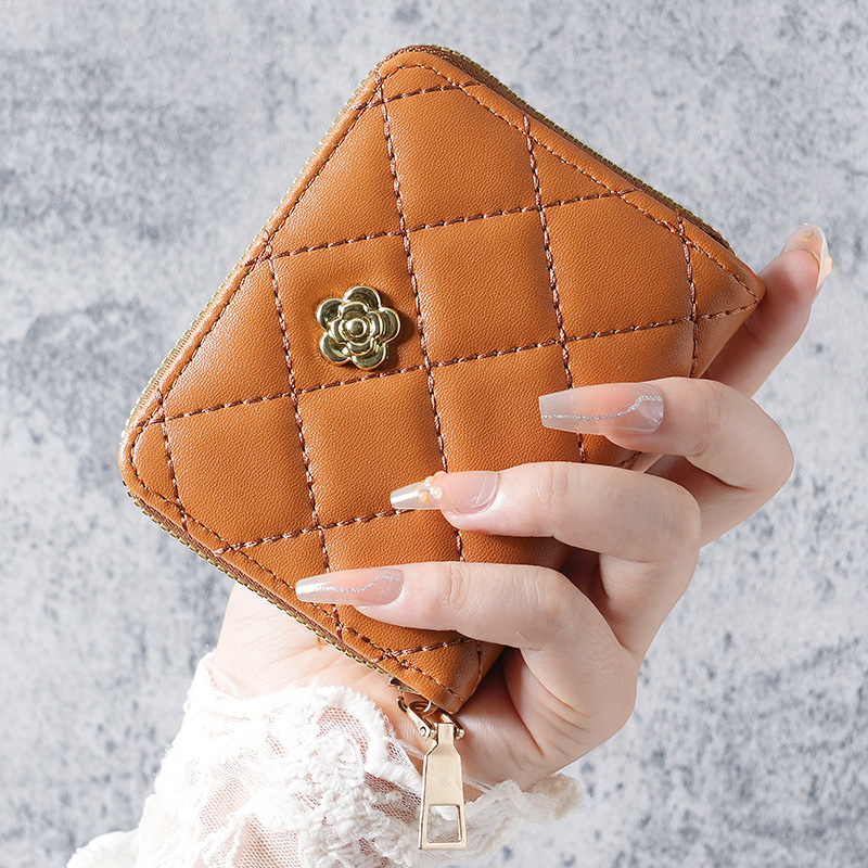 New Europe and the United Stat – Luxury Bags Europe Bewertung und Preis