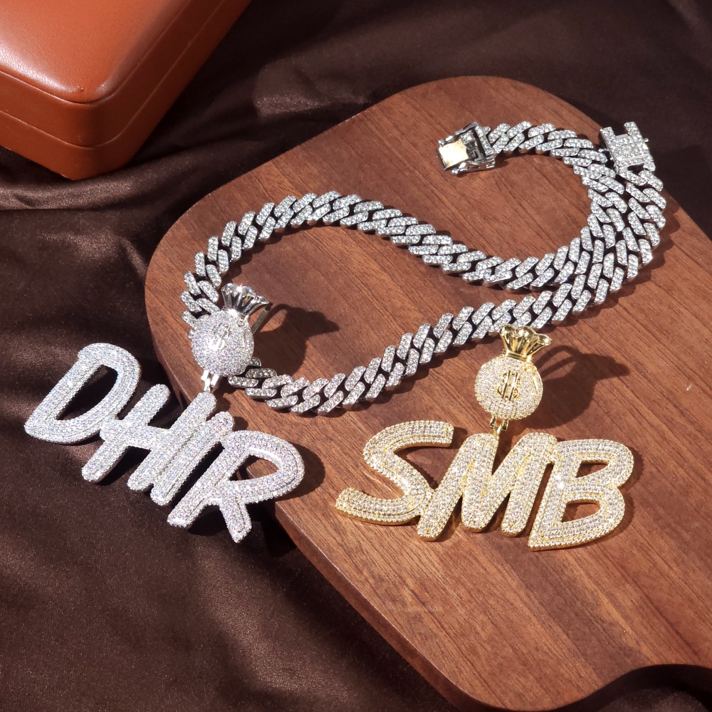 Customized Name Pendant Bling  – Luxury Bags Cz Bewertung und Preis